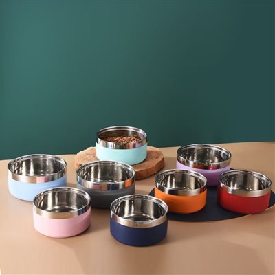 Mangkuk anjing peliharaan